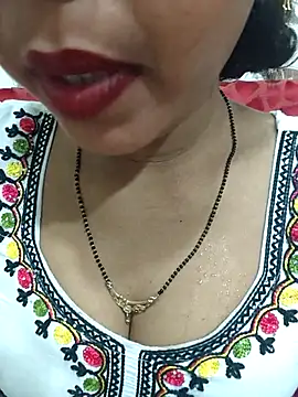 Snapshot of Sharmila-Singh chatting on 07-27-26, 07:59 Sharmila-Singh online show from 07-27-26, 07:59
