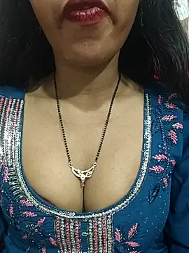 Snapshot of Sharmila-Singh chatting on 07-28-26, 02:57 Sharmila-Singh online show from 07-28-26, 02:57