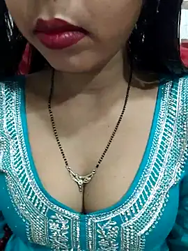 Snapshot of Sharmila-Singh chatting on 07-29-26, 04:54 Sharmila-Singh online show from 07-29-26, 04:54
