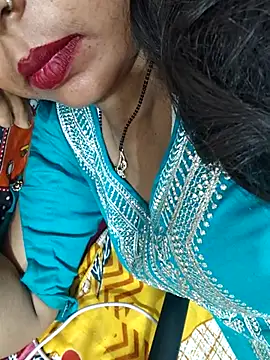 Snapshot of Sharmila-Singh chatting on 08-01-26, 08:41 Sharmila-Singh online show from 08-01-26, 08:41