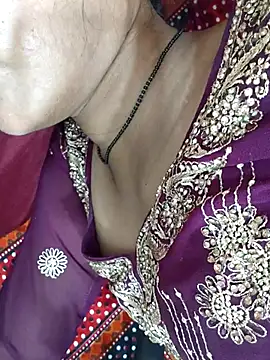 Snapshot of Sharmila-Singh chatting on 08-03-26, 09:40 Sharmila-Singh online show from 08-03-26, 09:40