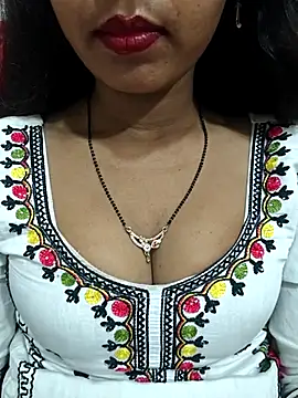 Snapshot of Sharmila-Singh chatting on 08-06-26, 08:00 Sharmila-Singh online show from 08-06-26, 08:00