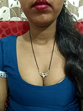 Snapshot of Sharmila-Singh chatting on 08-08-26, 10:17 Sharmila-Singh online show from 08-08-26, 10:17