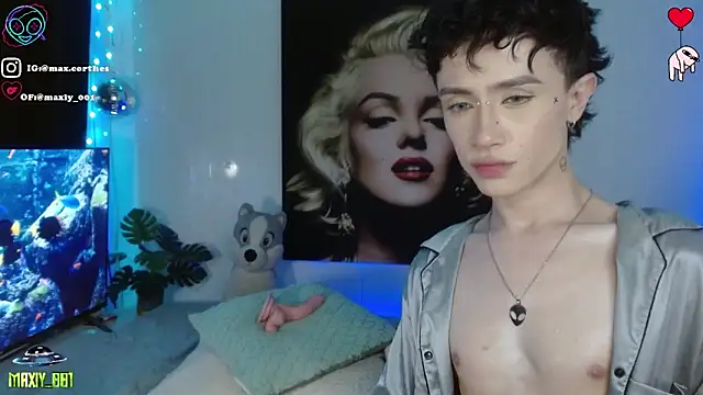 maxiy 001 online show from 03-04-26, 04:24