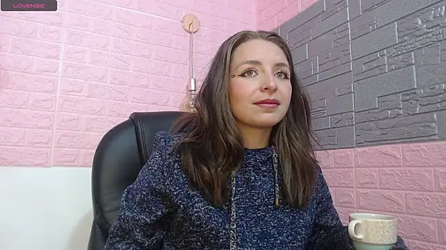 Snapshot of _isaabellaa chatting on 02-02-25, 03:28 isaabellaa online show from 02-02-25, 03:28