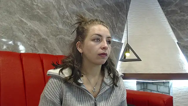 Snapshot of _isaabellaa chatting on 02-11-25, 11:32 isaabellaa online show from 02-11-25, 11:32