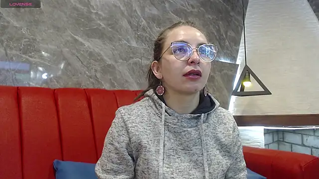 Snapshot of _isaabellaa chatting on 03-19-25, 11:28 isaabellaa online show from 03-19-25, 11:28