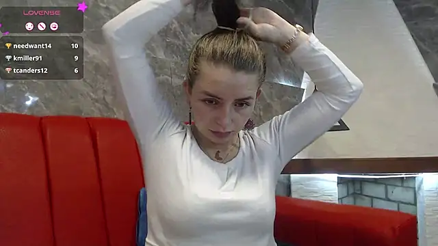 Snapshot of _isaabellaa chatting on 03-19-25, 05:39 isaabellaa online show from 03-19-25, 05:39