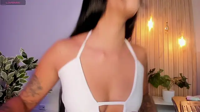 AriRobert  online show from 10-10-25, 03:27