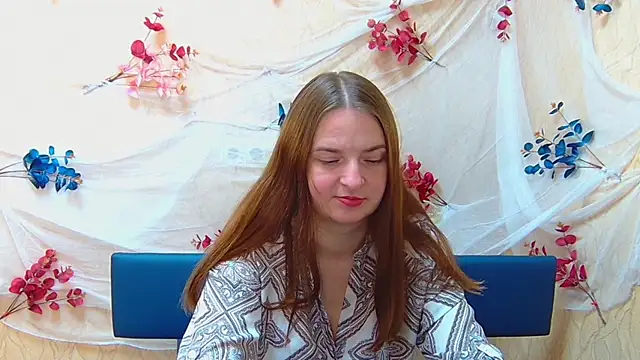 Snapshot of FreyaDak chatting on 12-11-24, 12:02 FreyaDak online show from 12-11-24, 12:02