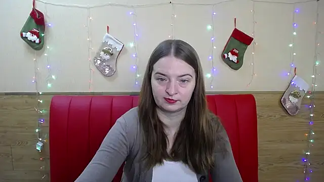 Snapshot of FreyaDak chatting on 12-29-24, 11:18 FreyaDak online show from 12-29-24, 11:18