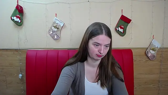 Snapshot of FreyaDak chatting on 12-29-24, 02:21 FreyaDak online show from 12-29-24, 02:21