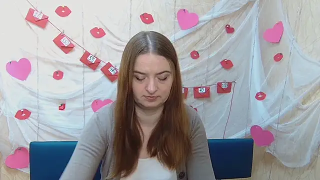 Snapshot of FreyaDak chatting on 02-01-25, 12:05 FreyaDak online show from 02-01-25, 12:05