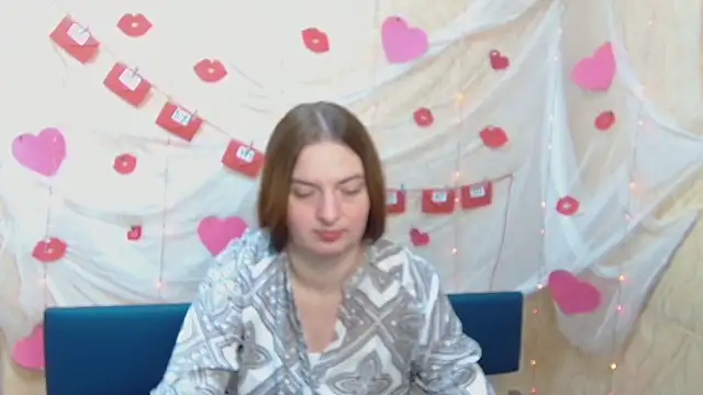 Snapshot of FreyaDak chatting on 03-02-25, 03:16 FreyaDak online show from 03-02-25, 03:16