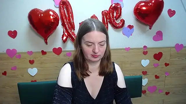 Snapshot of FreyaDak chatting on 03-22-25, 09:02 FreyaDak online show from 03-22-25, 09:02