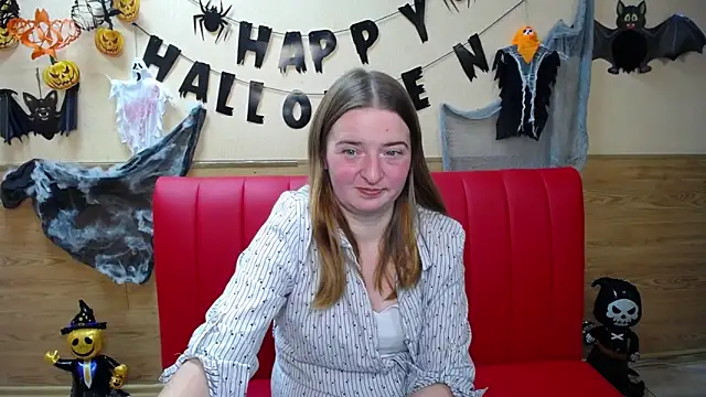 Snapshot of FreyaDak chatting on 11-03-25, 06:20 FreyaDak online show from 11-03-25, 06:20