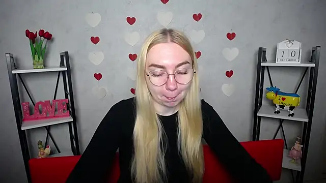 BeatriceFly online show from 12-11-24, 06:14