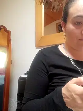 skayhot  online show from 12-12-24, 03:48