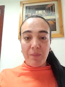 skayhot  online show from 09-27-25, 02:33