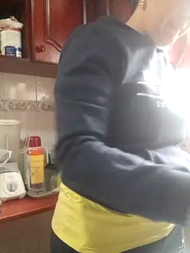 skayhot  online show from 10-02-25, 12:56