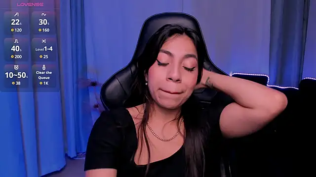 Mia Gothzx online show from 01-15-25, 01:09