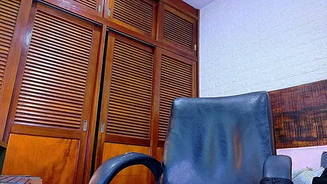 Celeste sanz online show from 12-22-25, 12:02