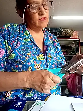 Snapshot of Edged_Hot69 chatting on 03-04-26, 12:33 Edged Hot69 online show from 03-04-26, 12:33