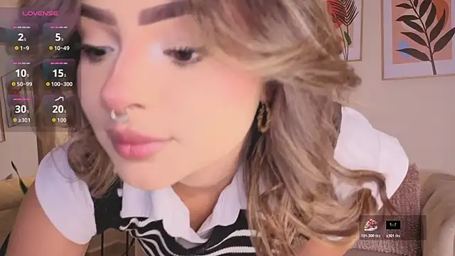 DahianaWalcott online show from 11-27-25, 08:44