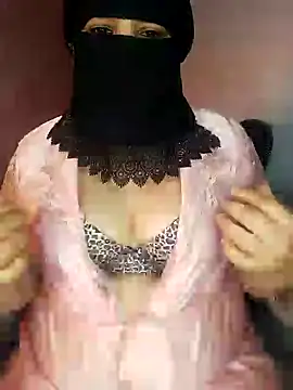 Snapshot of Cat_Sharisa chatting on 01-20-25, 08:29 Cat Sharisa online show from 01-20-25, 08:29