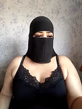 Snapshot of Cat_Sharisa chatting on 10-14-25, 10:05 Cat Sharisa online show from 10-14-25, 10:05