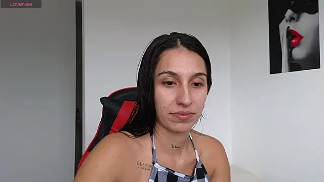 tammyandrade  online show from 02-25-25, 02:00