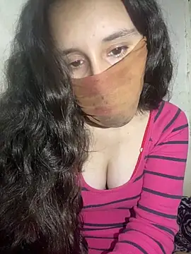 Snapshot of Chahrazad66 chatting on 02-17-26, 01:46 Chahrazad66 online show from 02-17-26, 01:46