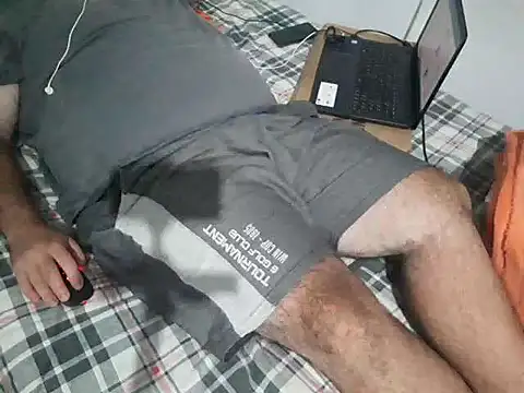 Snapshot of mfreitas005 chatting on 01-23-25, 01:08 mfreitas005 online show from 01-23-25, 01:08