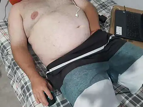 Snapshot of mfreitas005 chatting on 01-31-25, 12:50 mfreitas005 online show from 01-31-25, 12:50