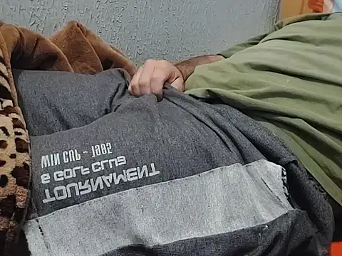 Snapshot of mfreitas005 chatting on 11-07-25, 01:05 mfreitas005 online show from 11-07-25, 01:05