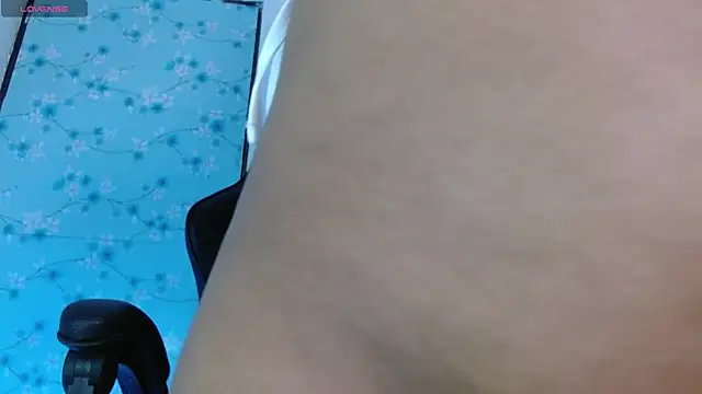 Snapshot of miss_valery2 chatting on 10-09-25, 12:08 miss valery2 online show from 10-09-25, 12:08