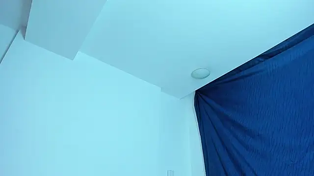 emiily15   online show from 01-06-25, 06:10