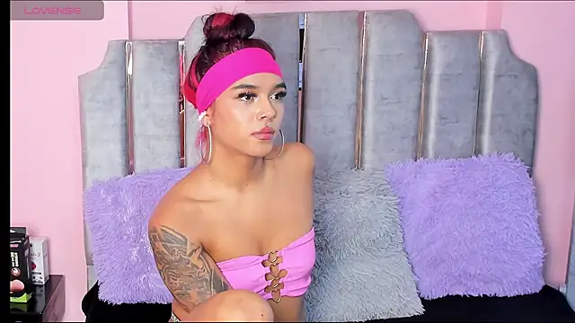 karol noa online show from 02-19-25, 09:39