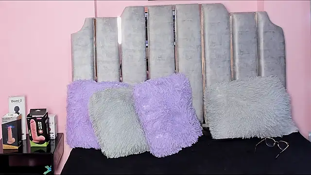 karol noa online show from 02-25-25, 06:36