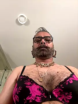 Desibabe69 online show from 12-17-25, 03:56