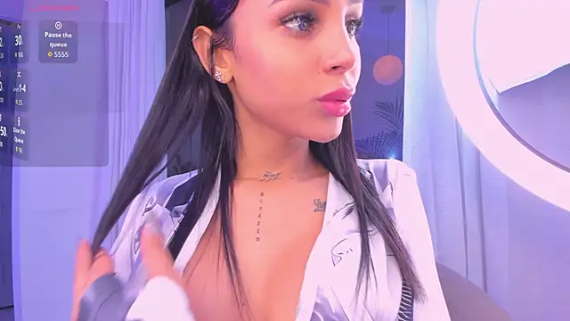 Snapshot of angelrossario chatting on 10-02-25, 06:31 angelrossario online show from 10-02-25, 06:31