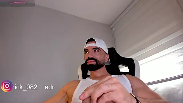 edrick walton1 online show from 01-02-25, 02:57