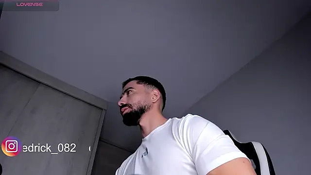 edrick walton1 online show from 01-07-25, 11:24