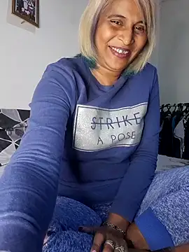 Goodgirlsue 77 online show from 04-29-26, 08:26