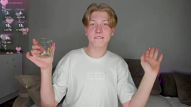 TheMikeSever online show from 03-26-26, 10:43