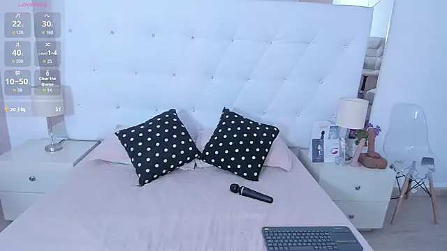 Snapshot of Isla_Scott chatting on 09-11-25, 11:32 Isla Scott online show from 09-11-25, 11:32