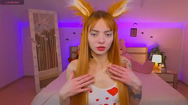 SheRry SandRra online show from 10-29-25, 10:50