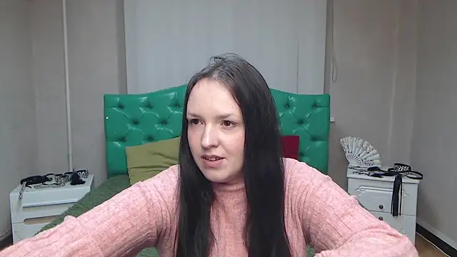 IsabelBlackberry online show from 12-06-24, 04:28