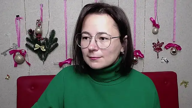 MarieSho online show from 12-18-24, 10:19