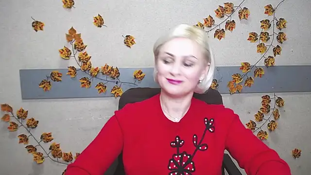 Snapshot of OliviaHorst chatting on 12-05-24, 09:28 OliviaHorst online show from 12-05-24, 09:28